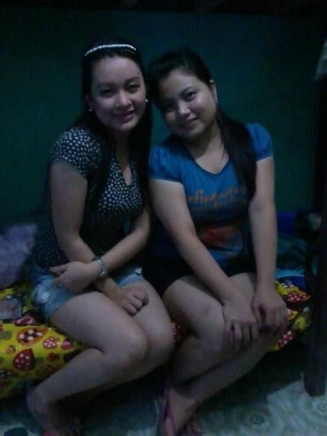 Upskirt Pinay Porn Videos .